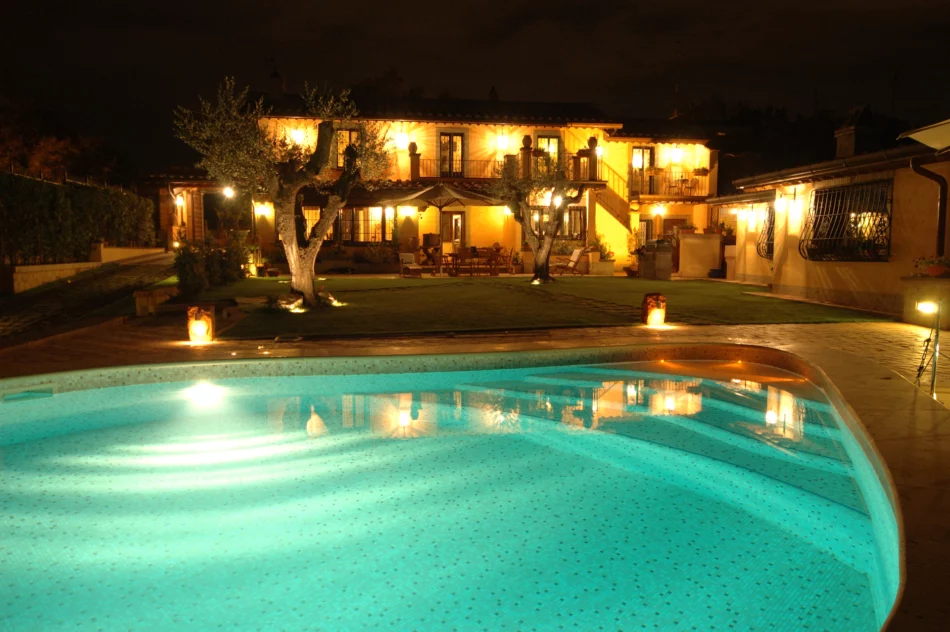 Pool night